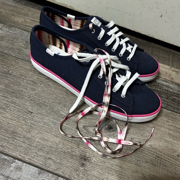 Keds x Elizabeth and James collab Navy Sneakers with Pink Accents - Picture 2 of 10